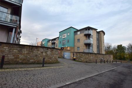 Tranquil House, Ochre Yards, Gateshead, Tyne & Wear, NE8 - Photo 2