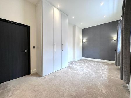 3 bedroom apartment to rent - Photo 2