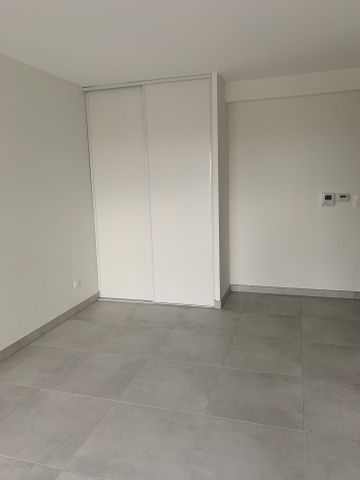 Location Appartement 3 pièces 67m² ST JEAN DE BRAYE 45800 - Photo 3