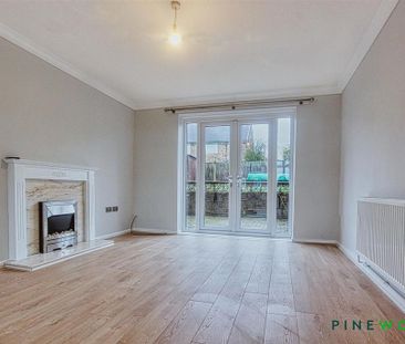 3 bedroom semi-detached house to rent - Photo 3