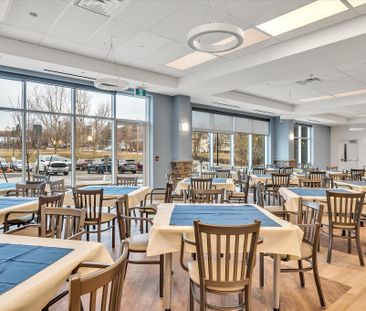 For Lease - 555 Bonaccord Street Unit# 321, Peterborough Central, O... - Photo 2