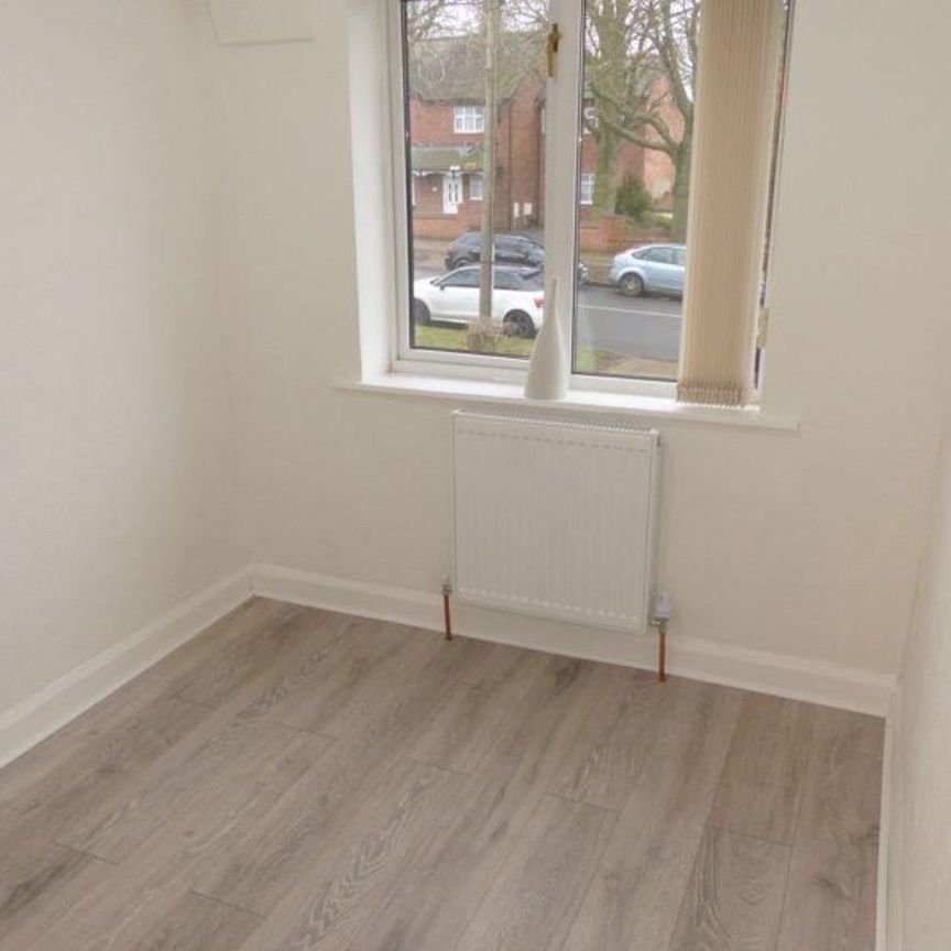 3 Bed Semi-Detached House, Hawthorn Road, B44 - Photo 1