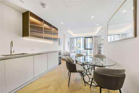 Two bedroom, two bathroom apartment in the Exclusive One St. John's Wood - Photo 4