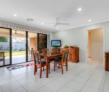 Stunning Family Home in Thurgoona with an additional space for your... - Photo 4