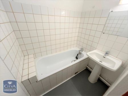 Location Appartement 2 pièces 66m² CHALON SUR SAONE 71100 - Photo 5
