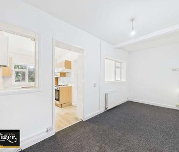 Warley Road, Blackpool, FY2 - Photo 6