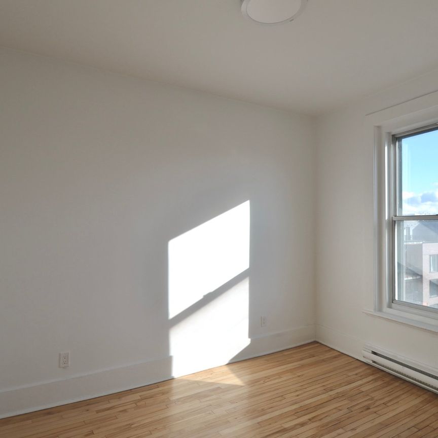 Condo for rent, Montréal (Côte-des-Neiges/Notre-Dame-de-Grâce) - Photo 1