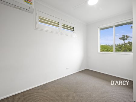 6 WYNGARDE ST - Photo 2