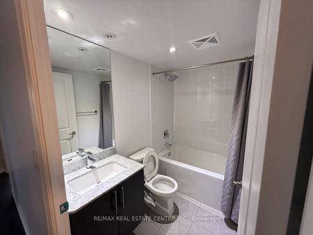 For Lease - 35 Bastion Street Unit# 709, Toronto, Ontario - Photo 3