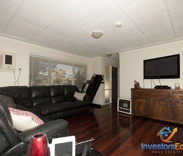 BRIGHT AND AIRY, HOME ON BIG BLOCK - Photo 3