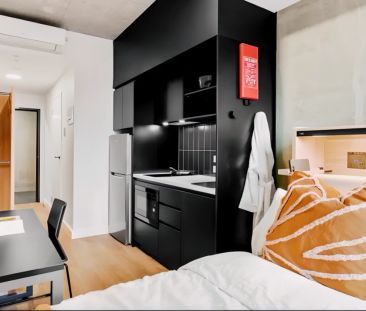 Corner Double Studio - High Floor - Photo 2