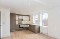 1 bed Apartment - To Let - Photo 5