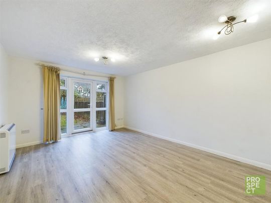 2 bedroom terraced house to rent - Photo 1