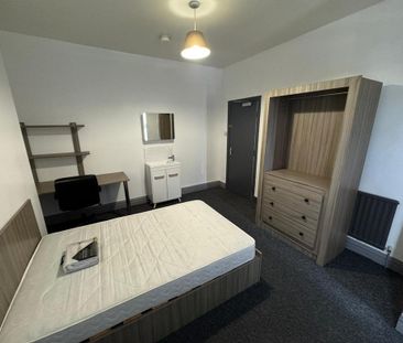 1 bedroom in a house share to rent - Photo 6