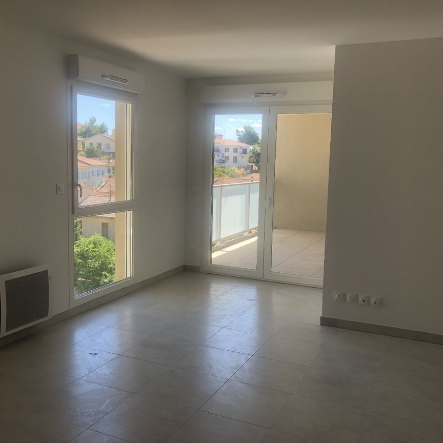Location Appartement 1 pièce 38m² BEZIERS 34500 - Photo 1