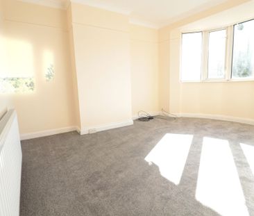 3 bedroom semi detached house to rent - Photo 5