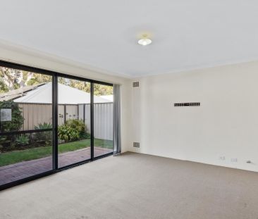 79/27 Meadow Springs Drive, Meadow Springs. - Photo 1