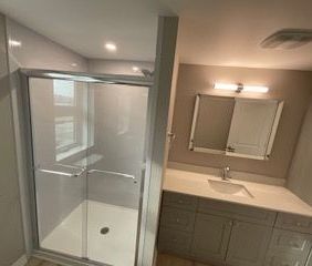 For Lease - 3976 Portage Road, Niagara Falls, Ontario - Photo 2