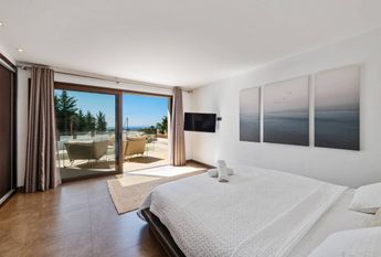 9 bedroom luxury Villa for rent in Benahavís, Andalusia
