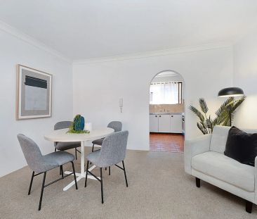 Oversized Apartment In Paramount Position - Photo 5