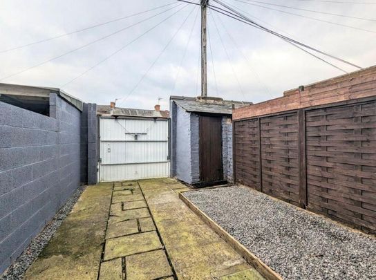 2 bedroom terraced house to rent - Photo 1