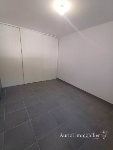 Location Appartement 2 pièces 42m² AURIOL 13390 - Photo 2