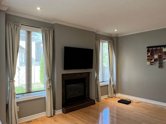 For Lease - 129 TAPESTRY Drive, Barrhaven, Ontario - Photo 1