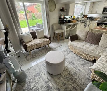 For Lease - 18 Faye Drive Unit# Basement, Toronto, Ontario - Photo 4
