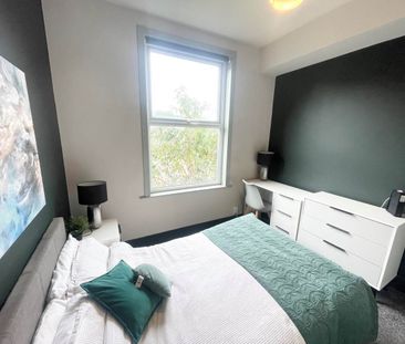 Spring Grove Walk (room 1), Headingley, Leeds - Photo 1