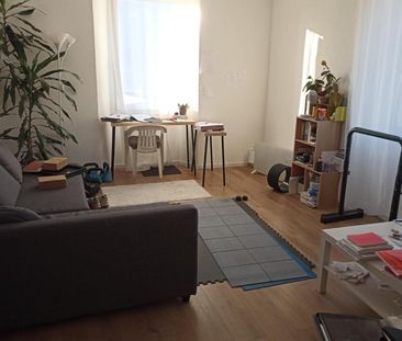 Charmant appartement de 2.5 pièces au 1er étage située dans les hau... - Photo 1