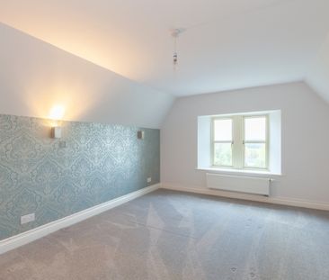 High Street, Upper Heyford - Photo 3