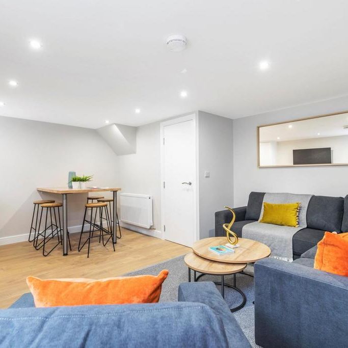 5 bedroom house to rent - Photo 1