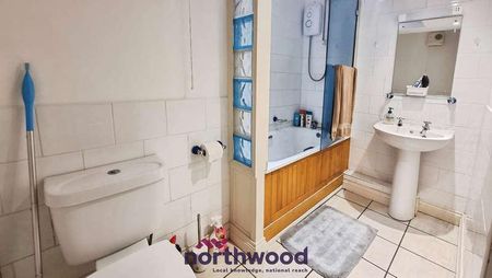 Bartholomew Street West, Central, Exeter, EX4 - Photo 5