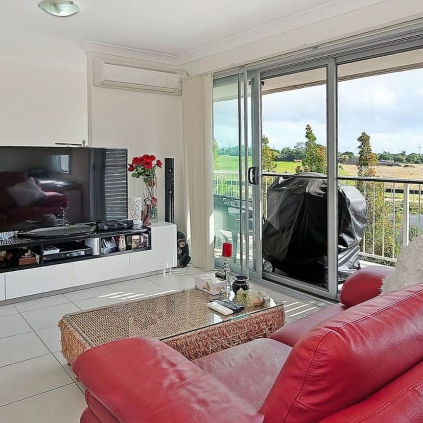 🏡 Stunning House in Prime Mango Hill Location – Your Perfect Home Awaits! - Photo 1