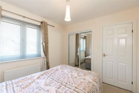 3 bedroom detached house to rent - Photo 5