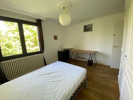 Location appartement 1 pièce, 10.00m², Bourg-en-Bresse - Photo 2