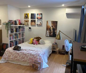 ✨ STUDIO - SEMI-MEUBLÉ / BALCON + RANGEMENT ✨ - Photo 2