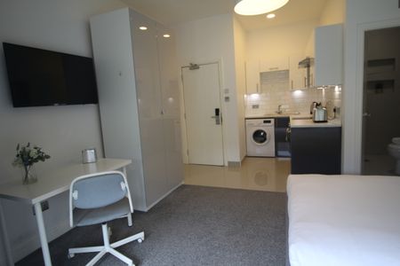 Flat 1A, 22 Kelso Road, LS2 9PR, Leeds - Photo 2