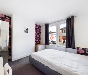 4 bedroom house to rent - Photo 2