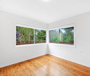 Near New Renovated Family Haven In Exceptional Location - Photo 6