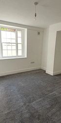 Basement Flat, 20 St Georges Terrace, Herne Bay, CT6 8RH, Kent - Photo 3