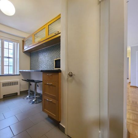 For Lease - 65 Old Mill Road Unit# 7, Toronto, Ontario - Photo 2