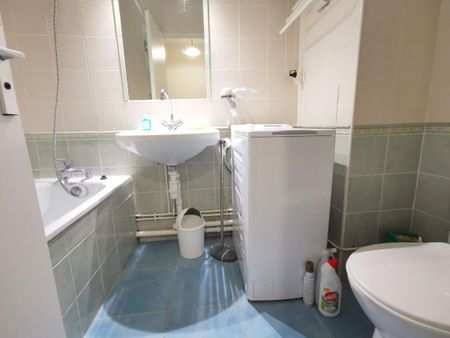 Location Appartement 1 pièce Meublé 27m² AVIGNON 84000 - Photo 4