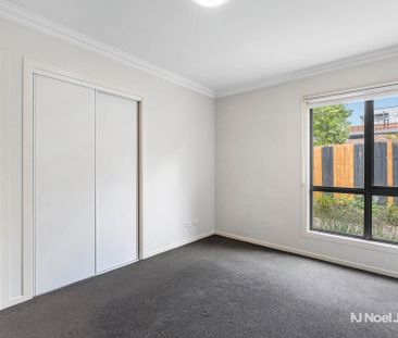 1/19 Bourke Street, RINGWOOD - Photo 2