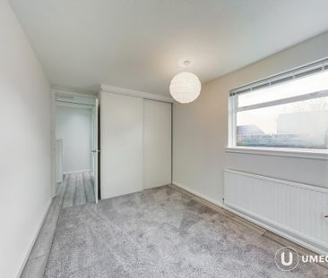 3 bedroom semi-detached house to rent - Photo 6