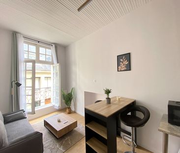 Location Appartement 1 pièce 17m² - Photo 2