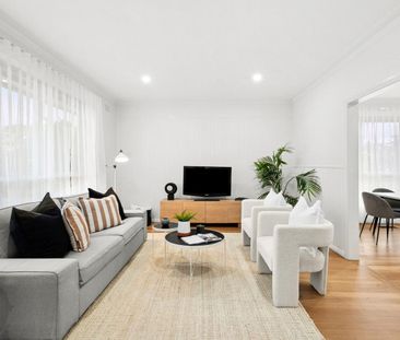 Move-In Ready Family Gem in the Heart of Bell Park - Photo 2