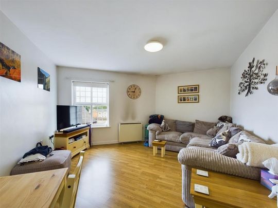 2 bedroom apartment to rent - Photo 1