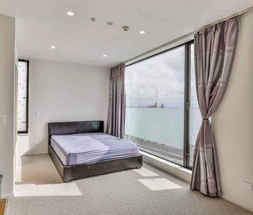 AFFORDABLE LOCATION WINNER - THE HADLOW - Photo 1