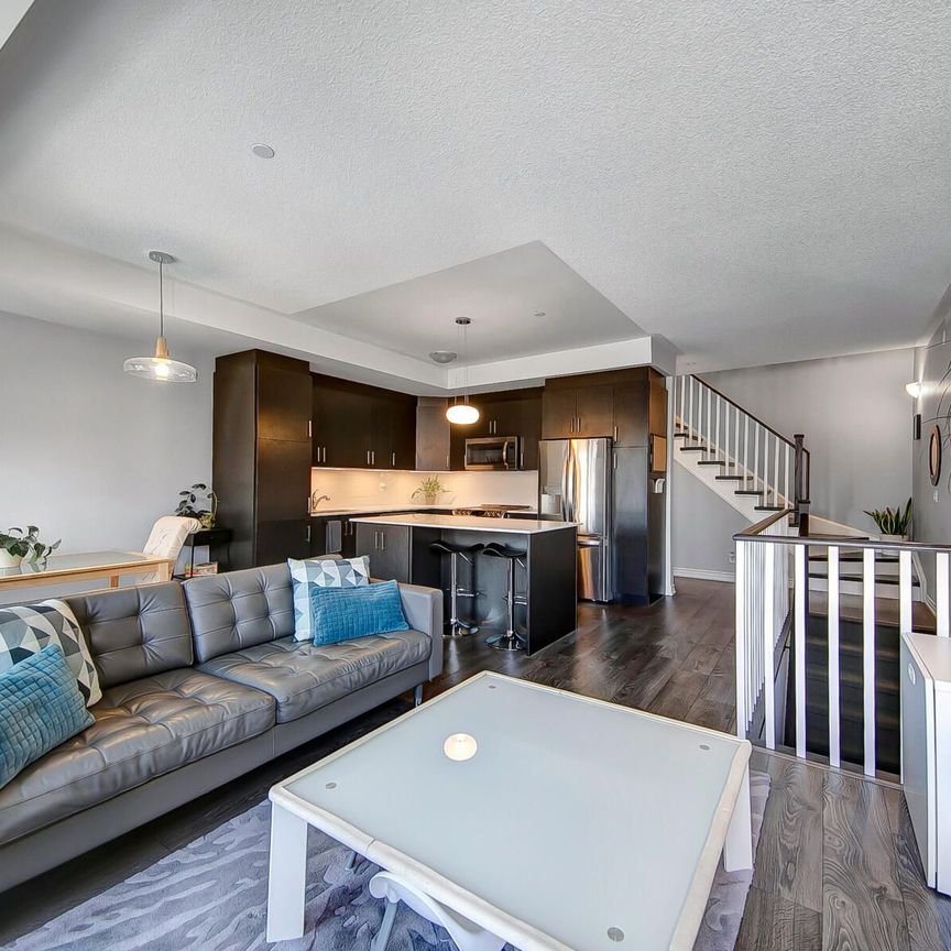 For Lease - 90 Eastwood Park Gardens Unit# 20, Toronto, Ontario - Photo 1
